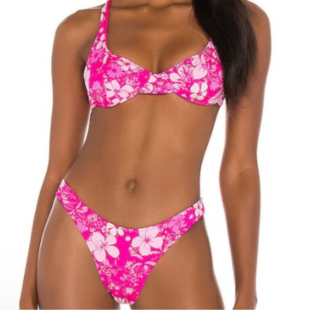 Frankie’s Jay bikini set